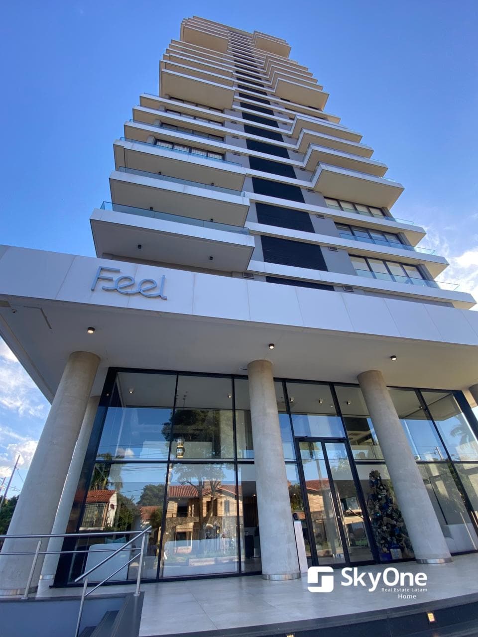 ALQUILO DPTO. DE 2 HAB. AMOBLADO EDIFICI FEEL MBURUKUJA