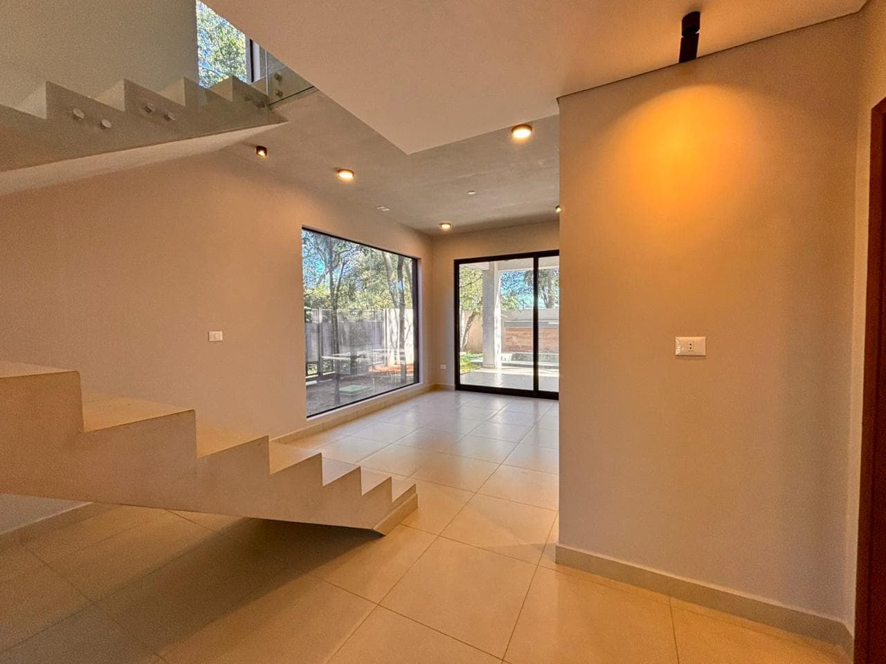 VENDO CASA CON PISCINA-SAN BERNARDINO – 2