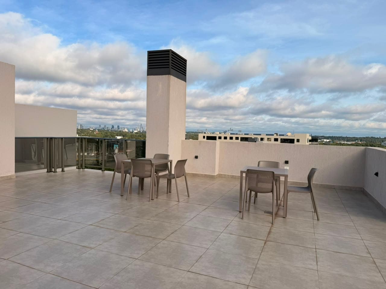ALQUILO EDIFICIO BURBAND – 2