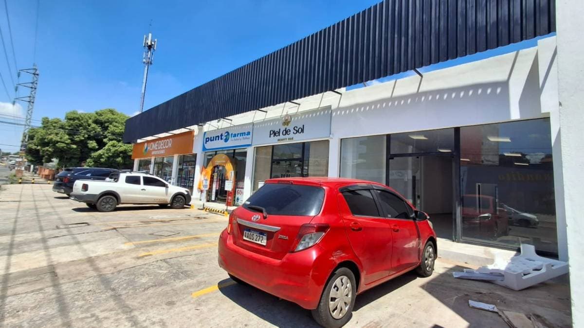 LOCAL COMERCIAL EN ALQUILER – AVDA. SANTA TERESA – 2