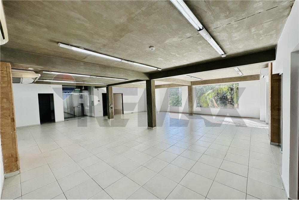 EDIFICIO CORPORATIVO EN ALQUILER — CIUDAD NUEVA, ASUNCIÓN – 2