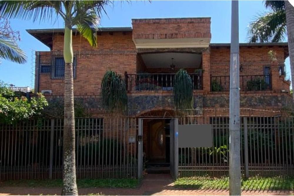 Impresionante Casa en Herrera, Asunción - ¡Nueva!