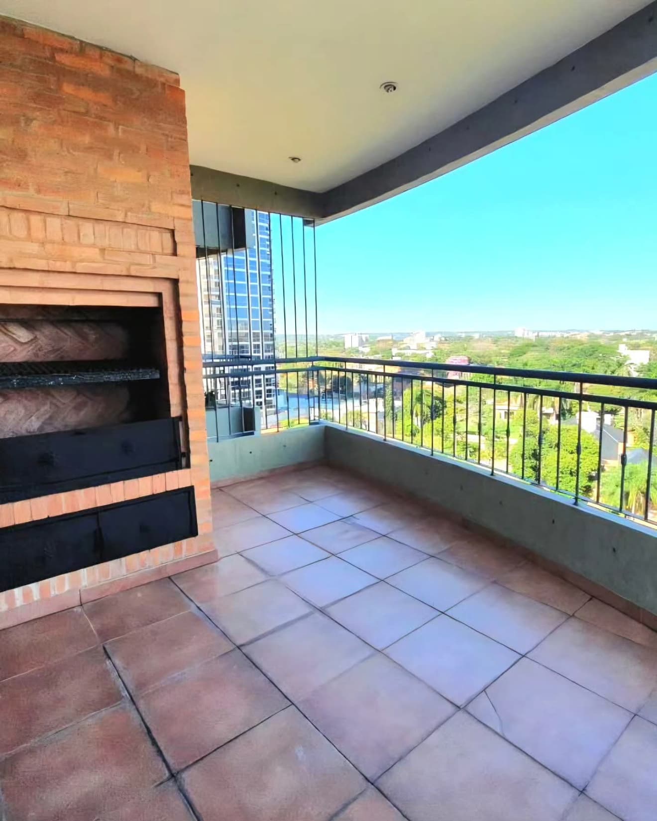 VENDO DEPARTAMENTO DE LUJO ZONA SANTA TERESA Y DENIS ROA – 2