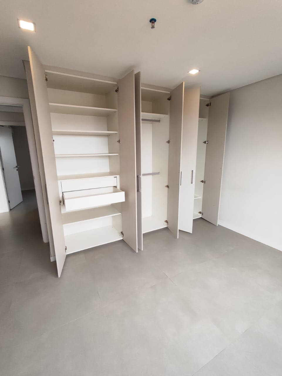 ALQUILO HERMOSO DEPARTAMENTO – 2