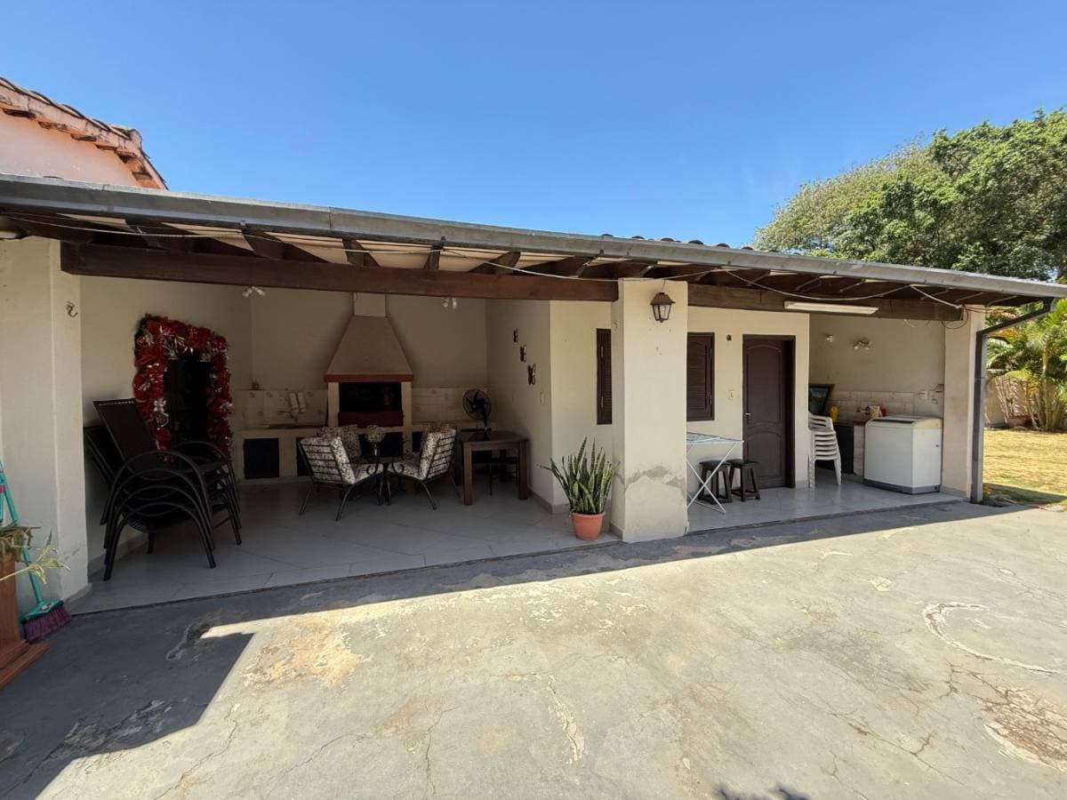 CASA EN VENTA EN LAMBARÉ – 2