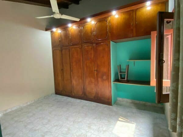 AMPLIA RESIDENCIA EN ALQUILER PARA EMPRESAS O VIVIENDA – 2