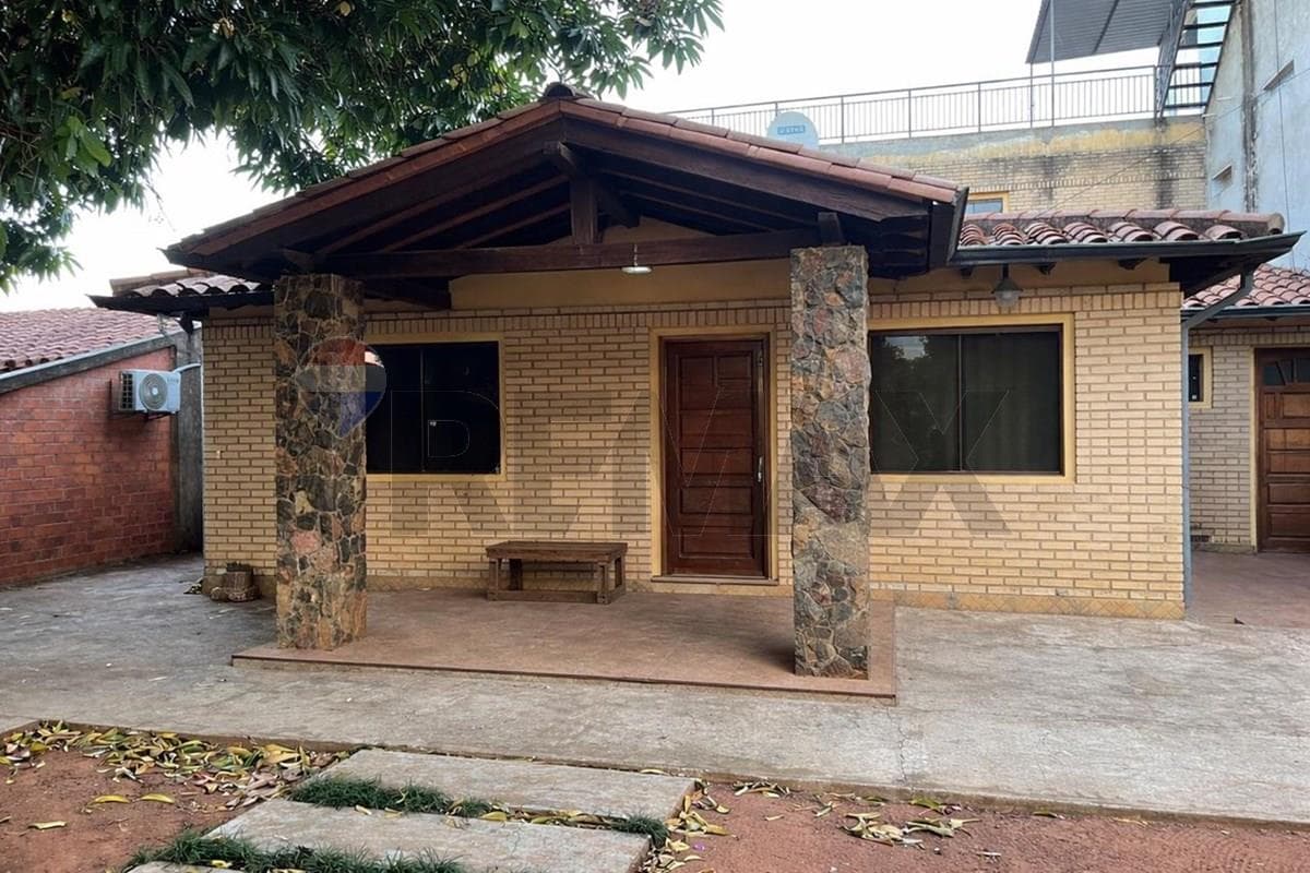 VENDO CASA EN CAPIATA ????✨ ¡OPORTUNIDAD ÚNICA EN CAPIATÁ! ✨????