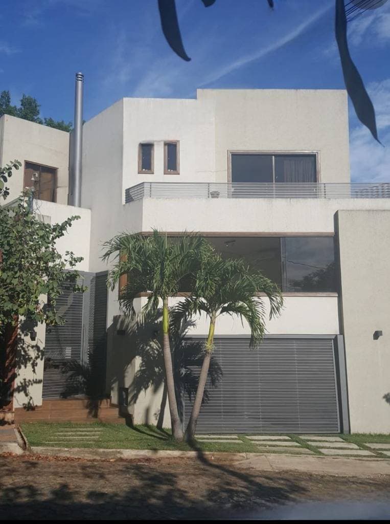 ALQUILO CASA AMOBLADA EN YCUA SATI