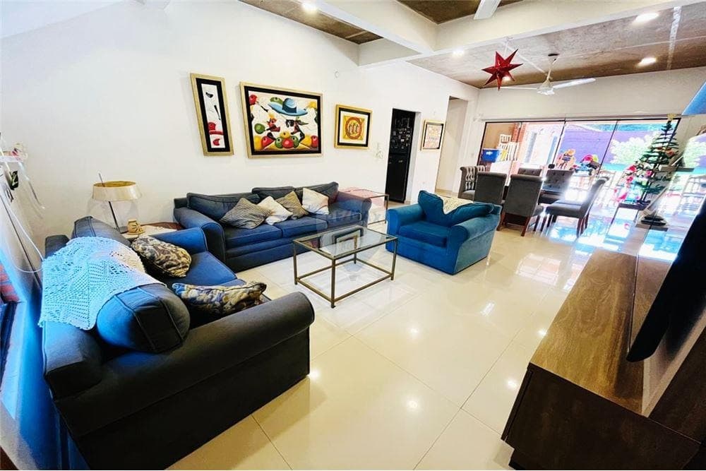 VENDO CASA CON AMPLIO PATIO EN LAMBARE!!! – 3