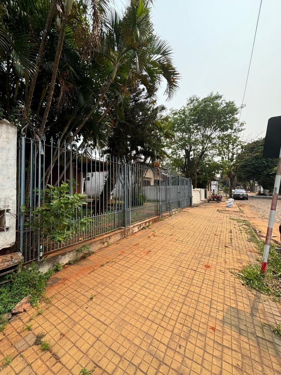 A 2 CUADRAS DE LA AVD. BOGGIANI EN VENTA CASA EN PLANTA BAJA – 2