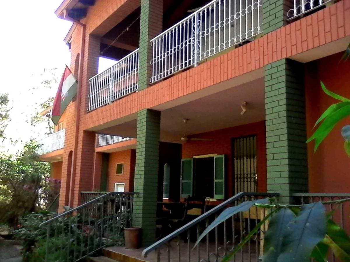 Hermosa Casa Quinta a metros del Lago Ypacaraí. – 2