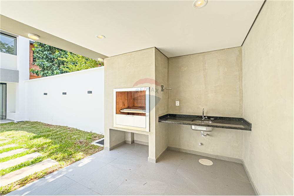 VENDO DÚPLEX EN LUQUE – 2