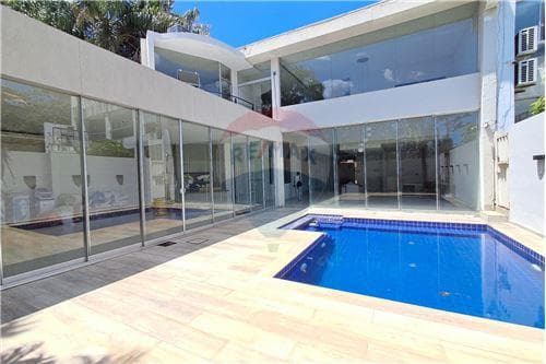 ALQUILO RESIDENCIA EN MBURUCUYA – 2