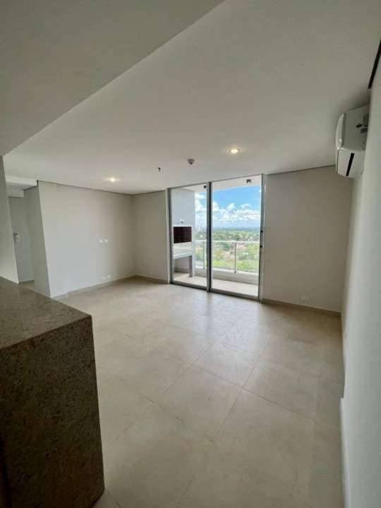 Moderno Departamento con Vistas al Río y Amenities de Lujo en Mburucuya