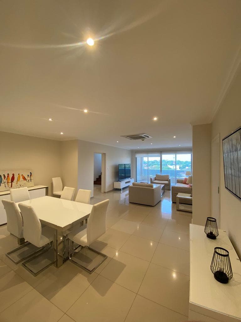 AVDA. MOLAS LOPEZ AMPLIO PENTHOUSE DE 400M2 EN ALQUILER. – 2