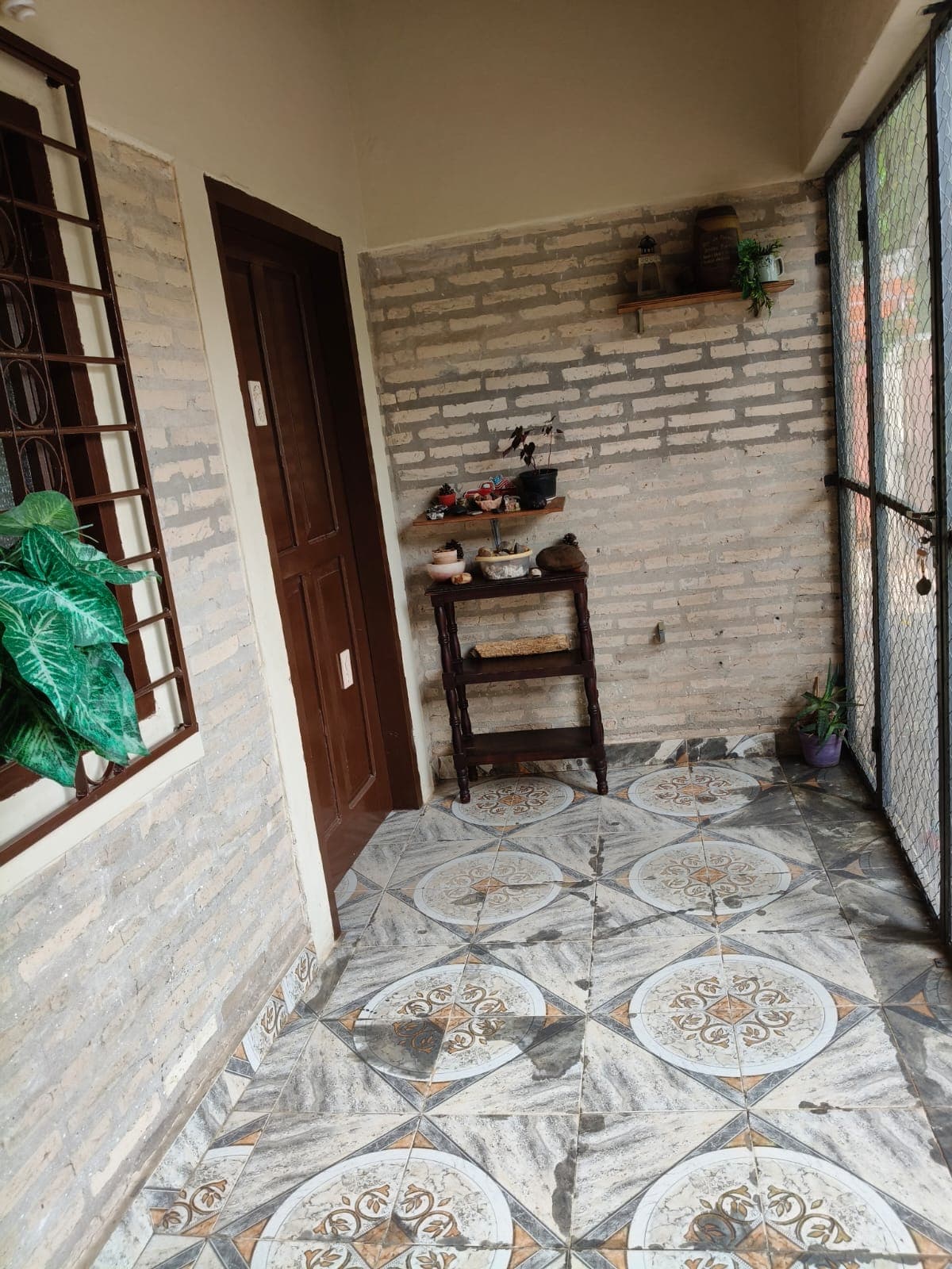 Casa Familiar En Mariano Roque Alonso – Excelente Ubicación – 3