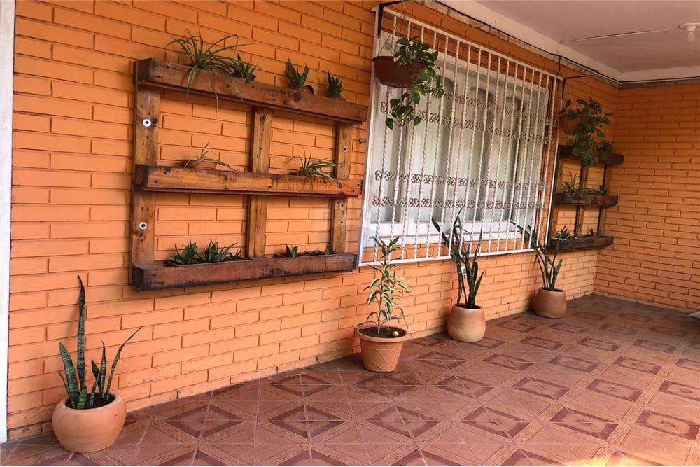 VENDO HERMOSA CASA EN SAN LORENZO BARRIO LUCERITO – 2