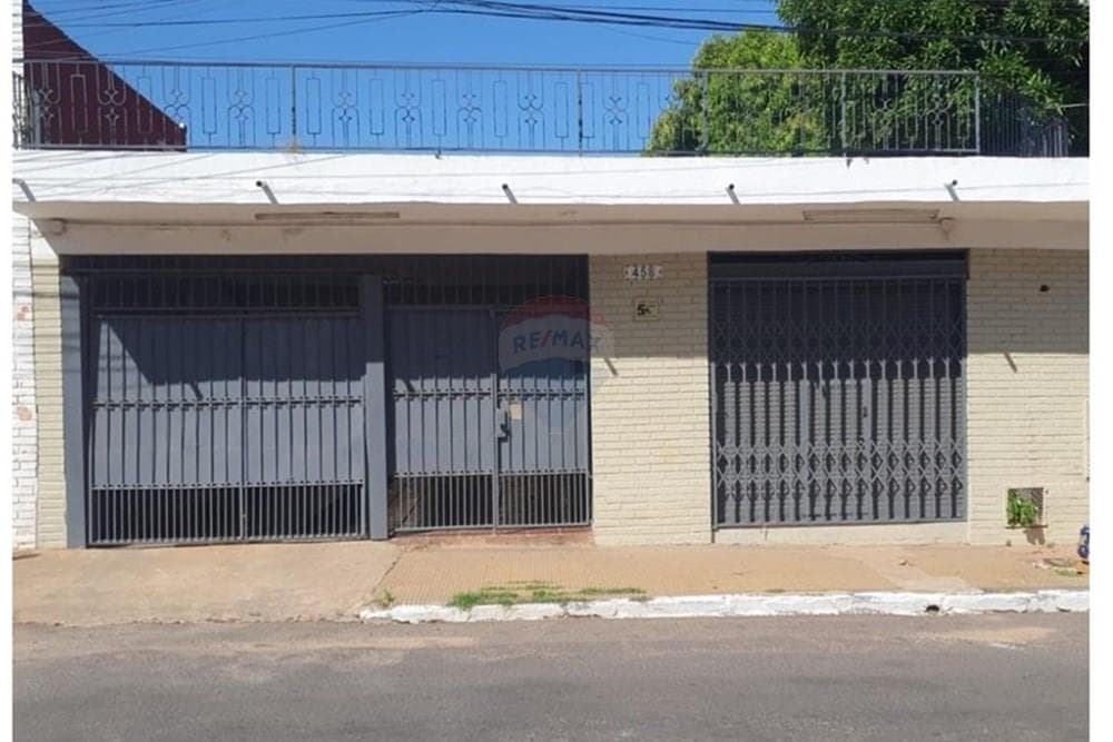 LOCAL COMERCIAL EN FDO DE LA MORA – 2