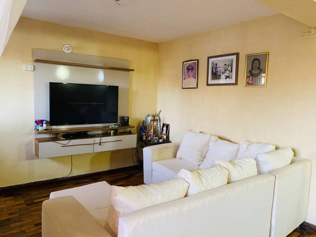 DEPARTAMENTO EN / VENTA Lambaré. – 2