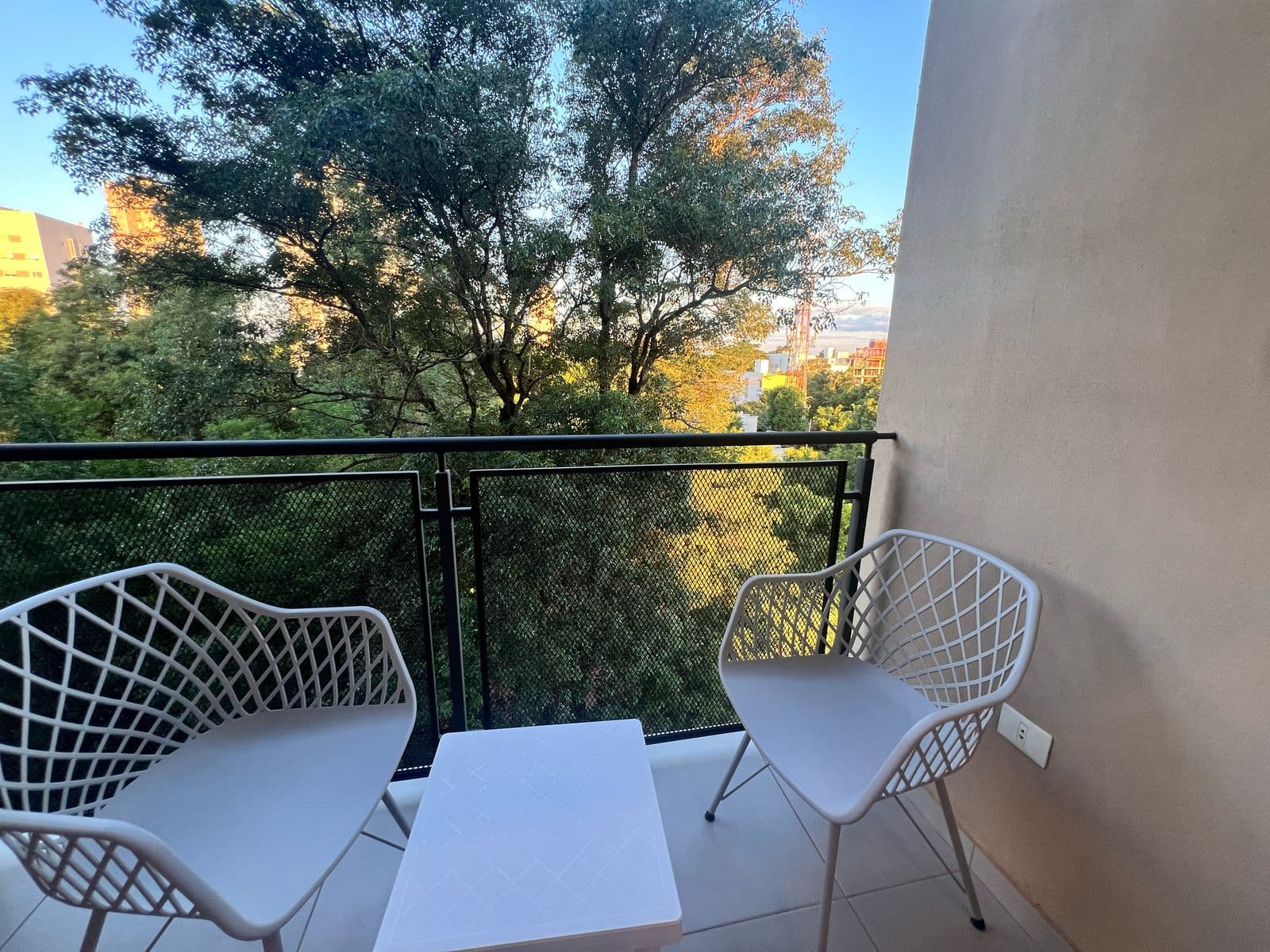 Alquilo dpto con muebles Zona Paseo La Galeria❗️