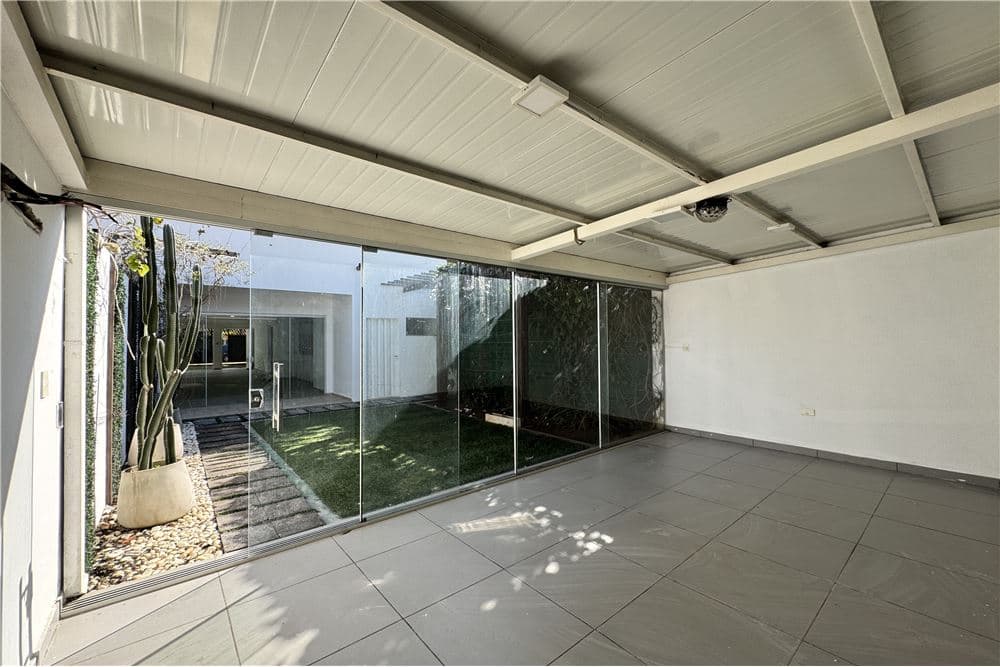 ALQUILER – MODERNO DÚPLEX ZONA RAKIURA -LOMA MERLO