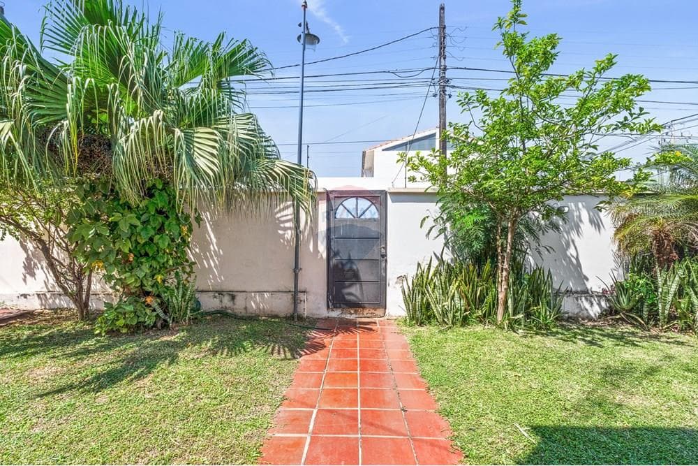 Casa venta Fernando de la Mora – 3