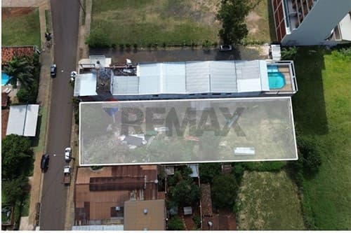 Vendo Terreno Comercial de 1300 M2 en Encarnación a metros de la Playa – 2