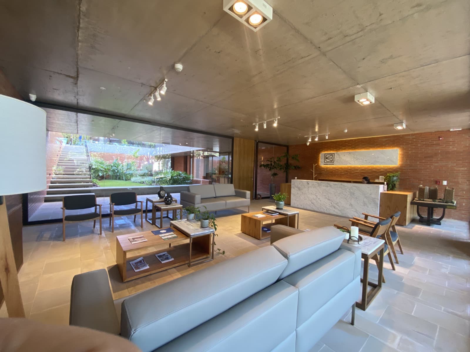 VENDO DEPARTAMENTO CON 118 M2 EN EDIFICIO BERNARDINO – 2