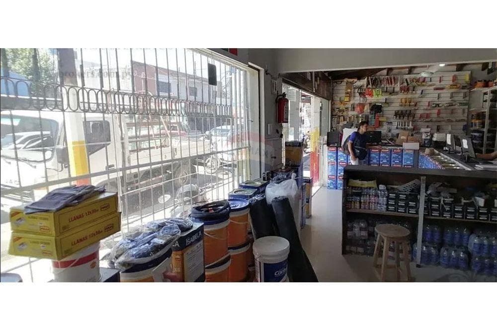 VENDO LOCAL COMERCIAL EN EL CENTRO DE SAN LORENZO – 3