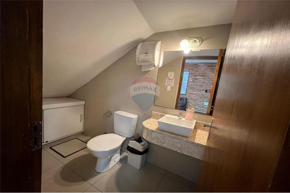 Oficinas corporativas premium en venta en La Encarnación con múltiples salas – 3