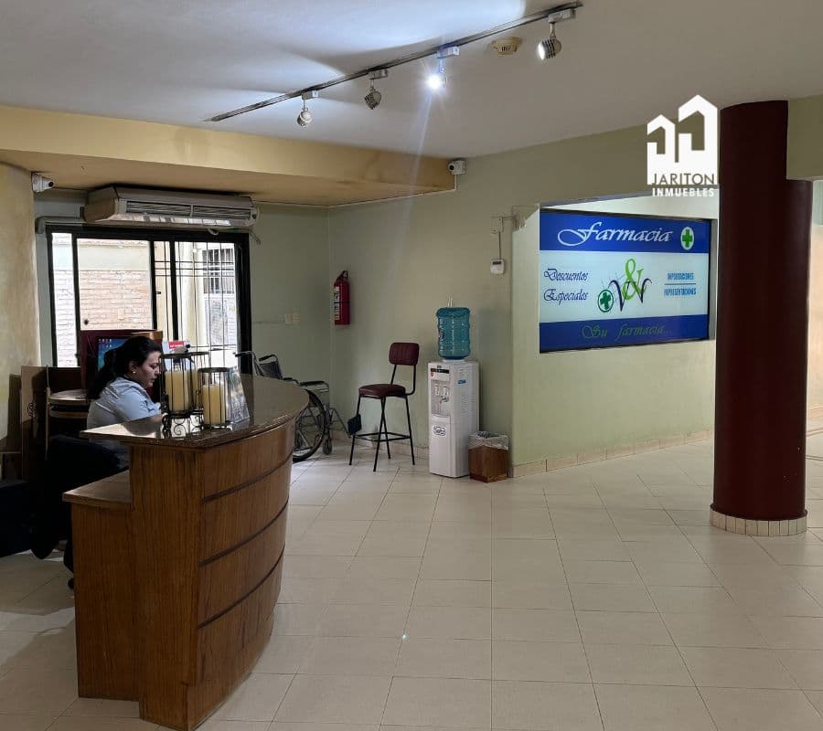 ALQUILO CONSULTORIO EN MEDICAL CENTER – 2