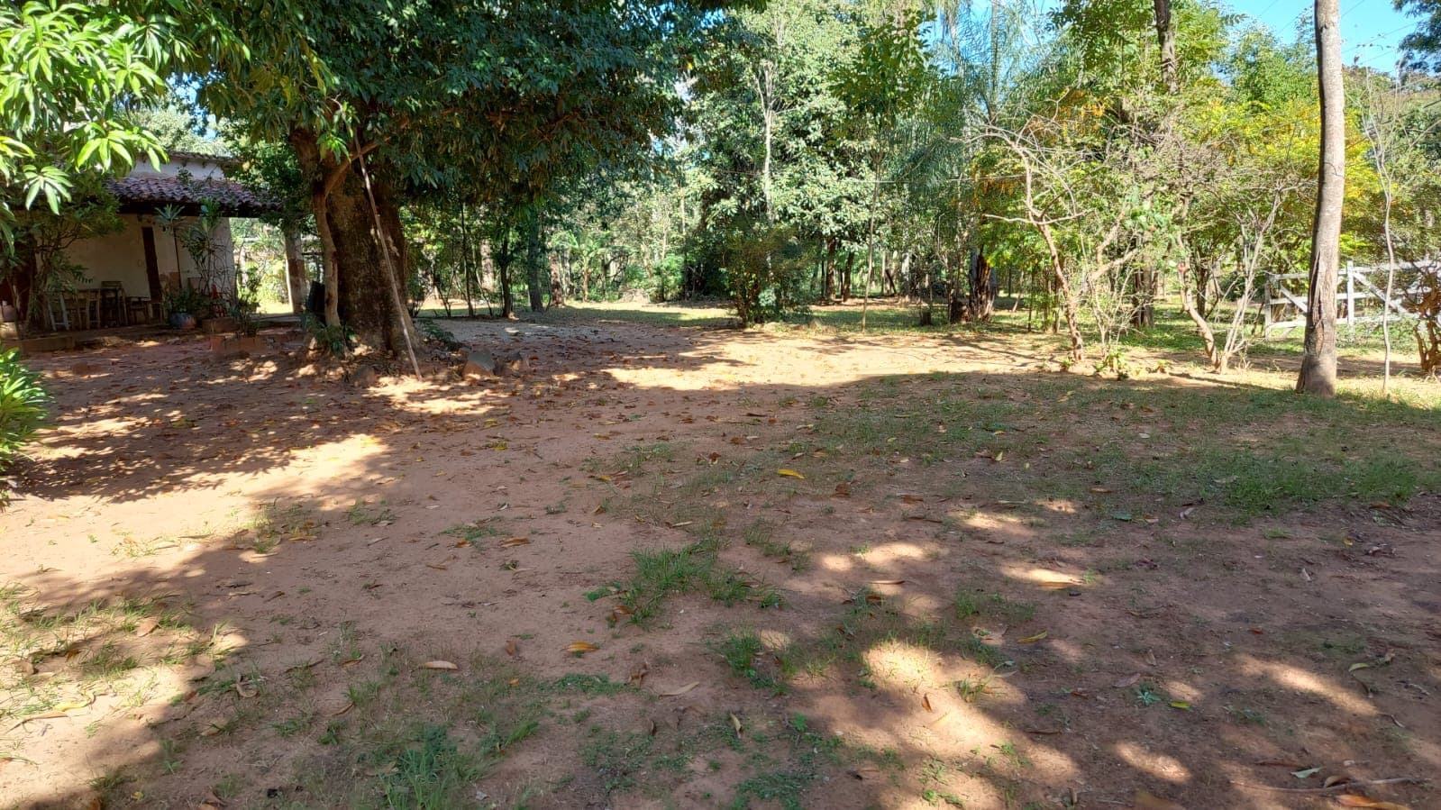VENDO HERMOSO TERRENO EN LIMPIO Superficie: 1800 m2 60x30