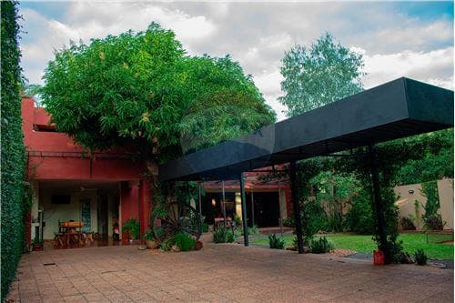 CASA EN VENTA, LAMBARE – 2