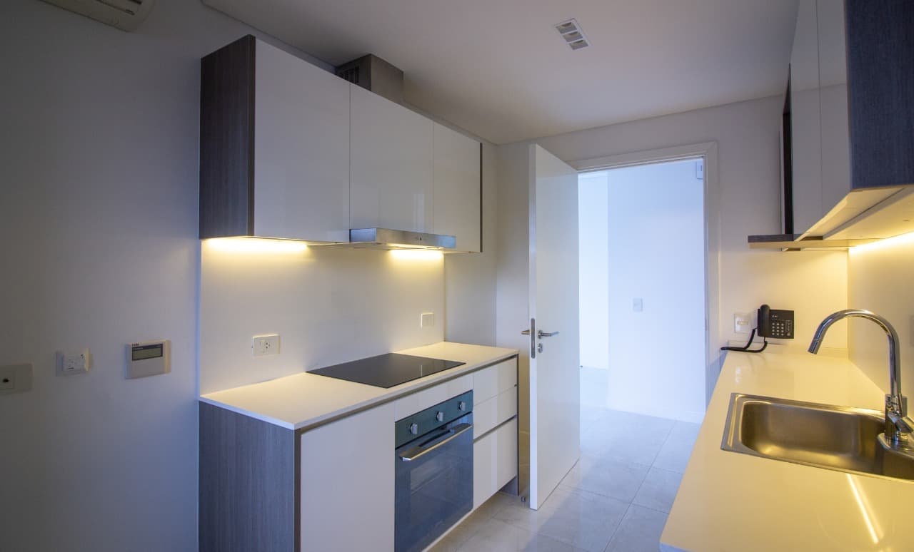 Alquilo Departamento de 2 habitaciones sobre la Avda. Santa Teresa. Cod ET – 2