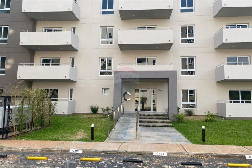 ALQUILER DE DEPARTAMENTO A ESTRENAR EN LUQUE!