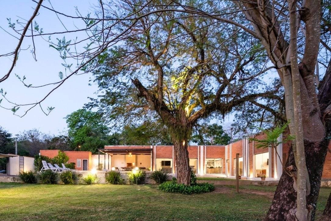 Casa en Venta 3 dormitorios - San Bernardino, Cordillera