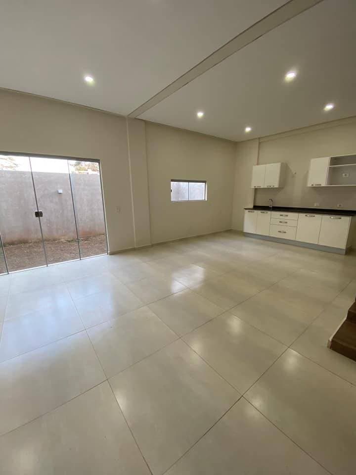 VENDO DUPLEX A ESTRENAR - LAMBARE