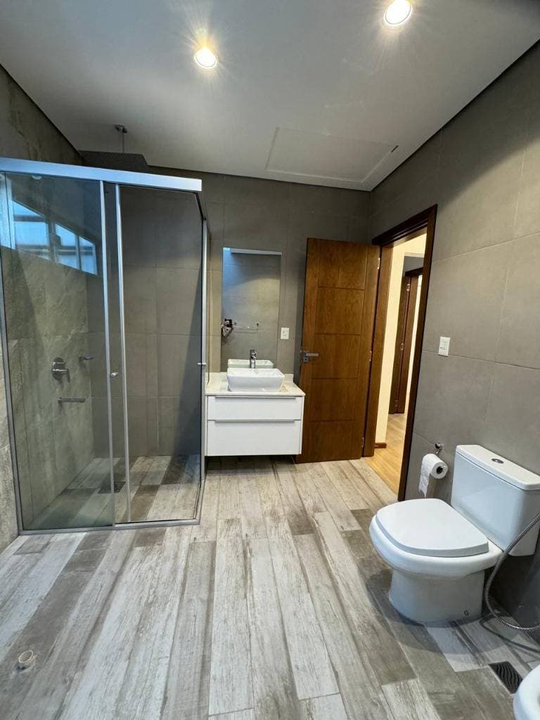ALQUILO HERMOSA PROPIEDAD EN CONDOMINIO SURUBI’I – 2