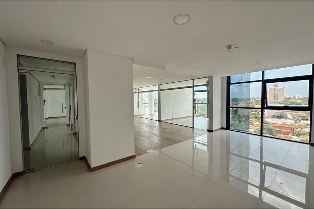 ALQUILO PISO COMPLETO PARA OFICINA EN EL EDIFICIO TRADING PARK – 3