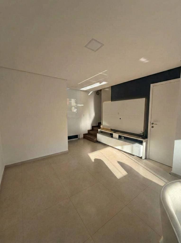 Alquilo Dúplex en Luque – Barrio Laurelty – 3