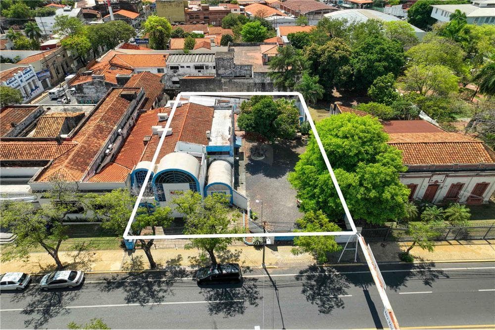 Amplio Terreno De 1093 M2 Sobre Mcal López – 3