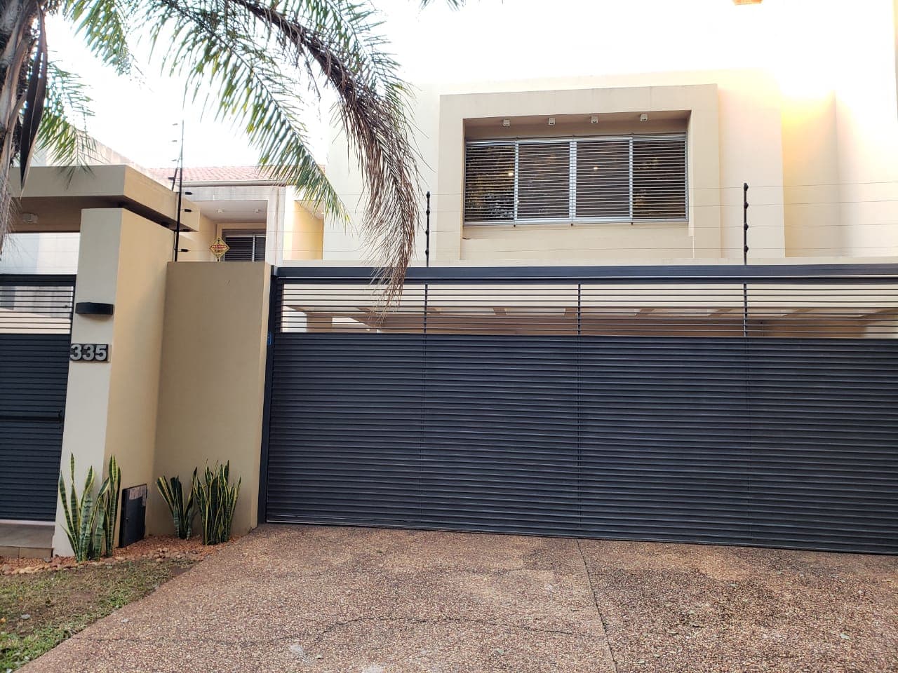 ALQUILAMOS HERMOSA CASA EN LA ZONA MAS RESIDENCIAL DE MANORA