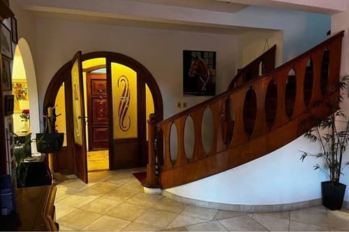 Casa-Alquiler-tte Primero Cesar Hipolito Medina, Villa Aurelia, Asunción – 3