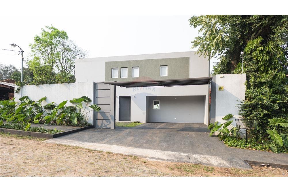 Residencia Minimalista y Nueva en Lambare – 2
