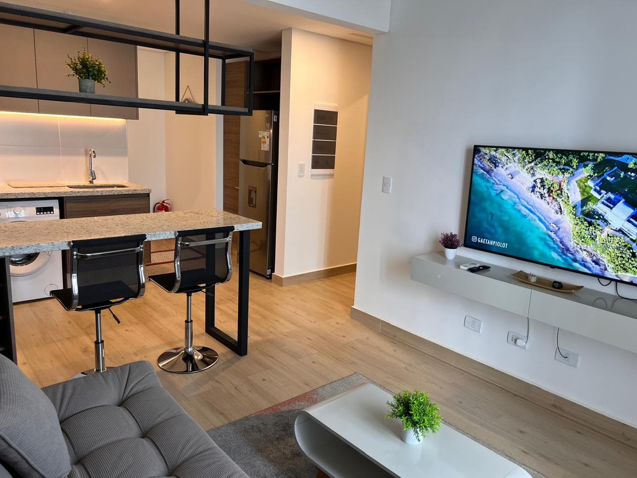 Alquilo Departamento Amoblado De 1 Dormitorio En Barrio Manora – 3