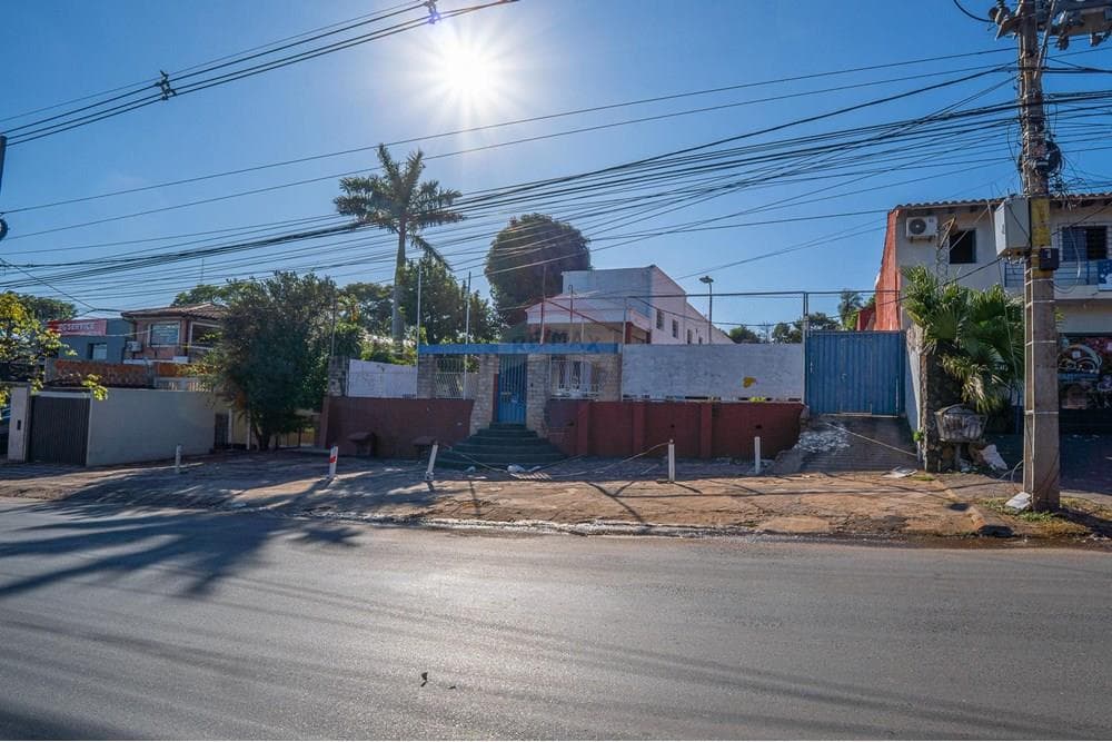 Terreno en Venta sobre Avda. Félix Bogado – 2