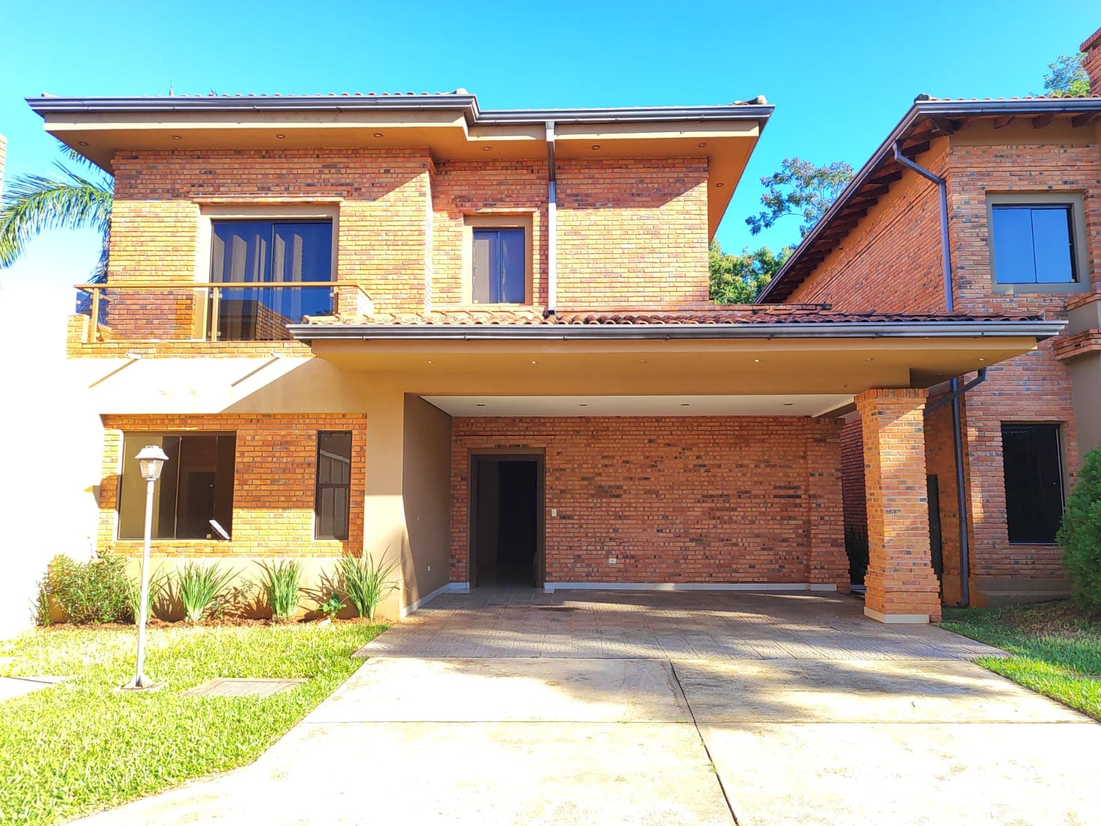 Casa En Villa Del Parque 2, zona Pinedo