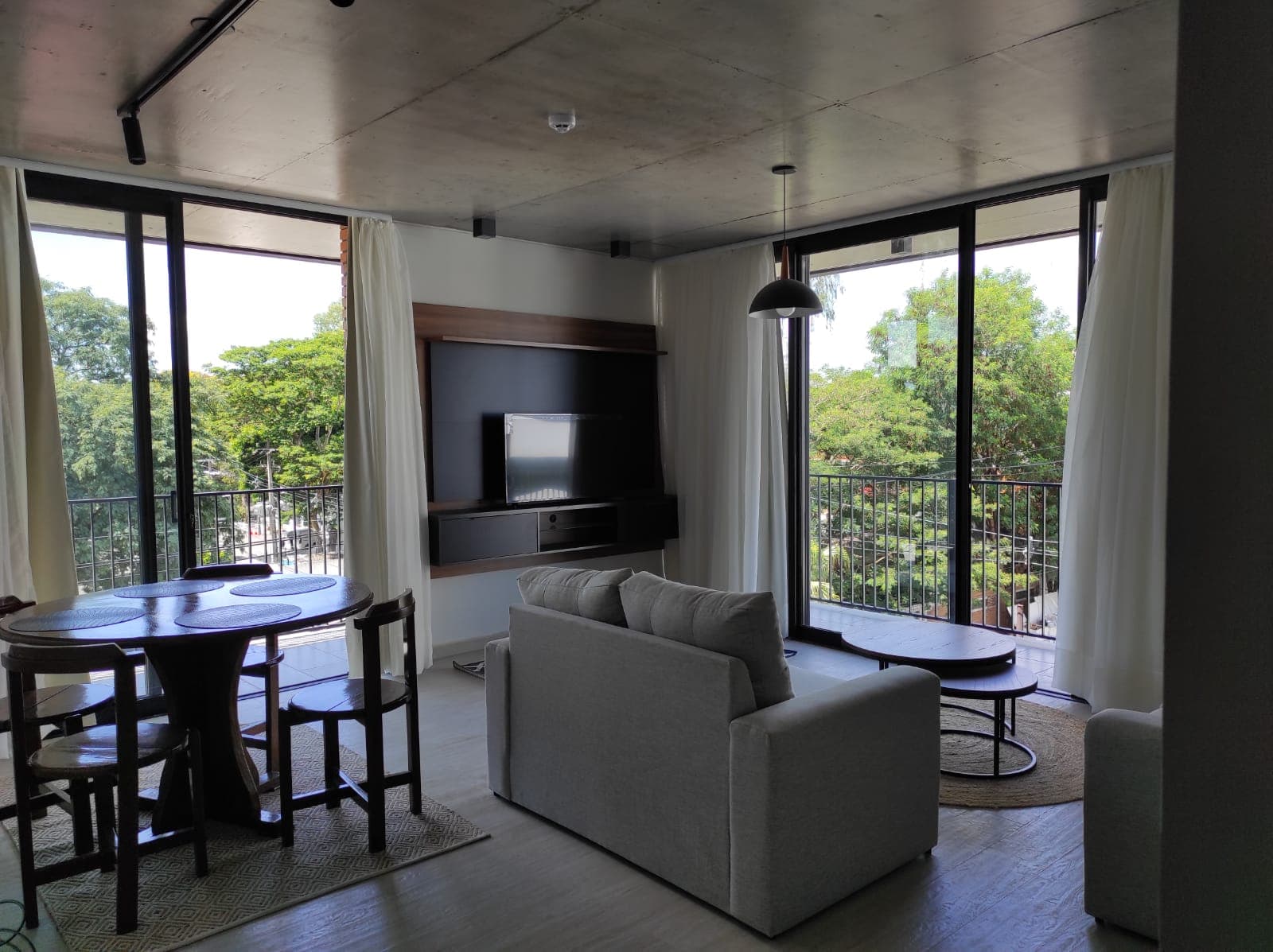 Alquiler departamento Con muebles o sin Edificio Plaza Pacheco