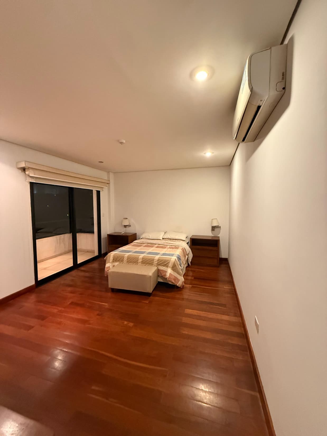 CARMELITAS - EN ALQUILER DEPTO DE 2 DORMITORIOS EN SUITE AMOBLADO – 2