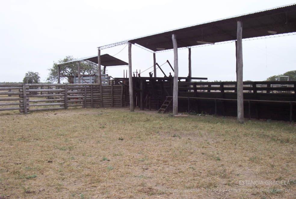 VENDO ESTANCIA GANADERA DE 8.403 HA EN PRESIDENTE HAYES – TRANQUERA CERRADA – 2